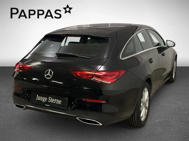 Mercedes-Benz CLA 200 CLA 200 d Shooting Brake