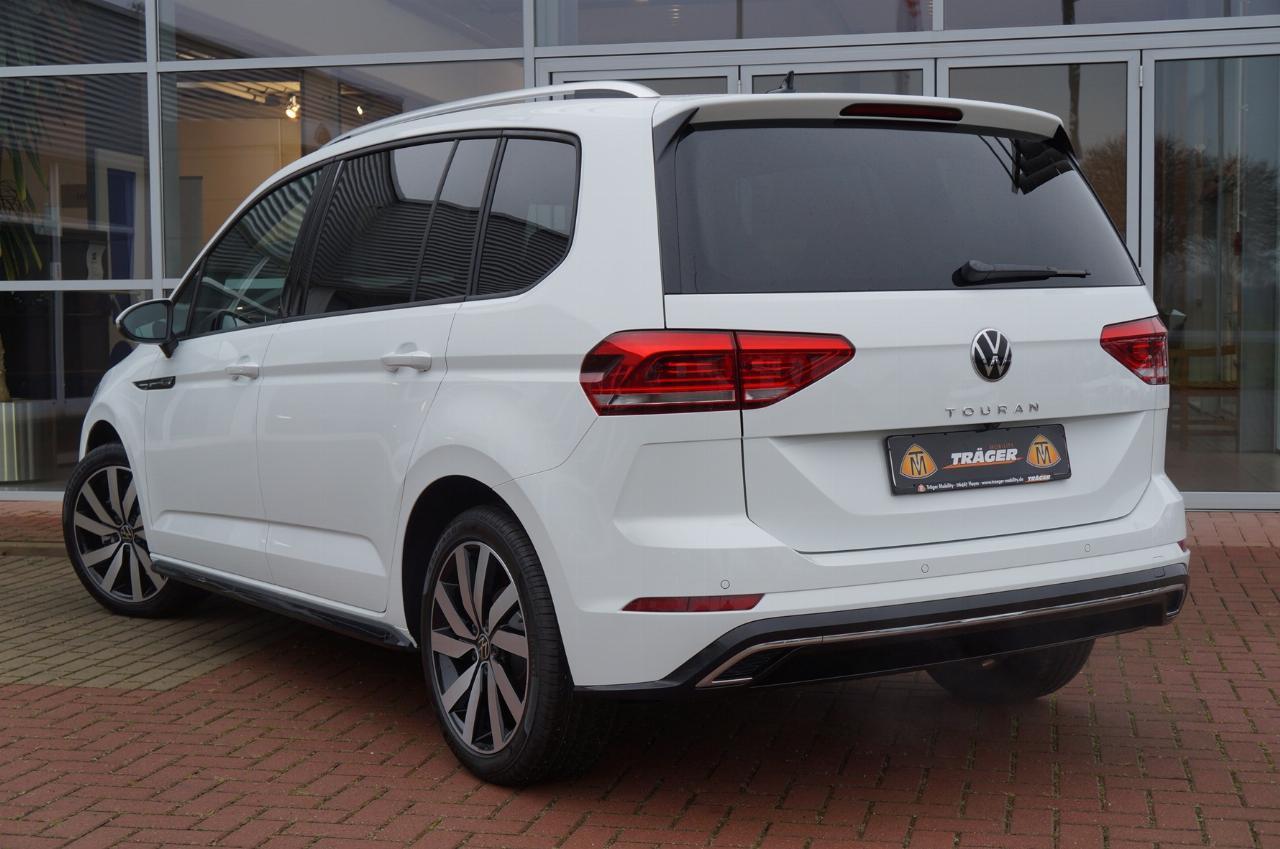Volkswagen Touran 1.5 TSI DSG R-Line