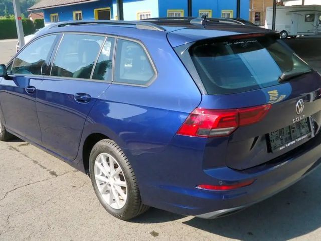 Volkswagen Golf Life Variant