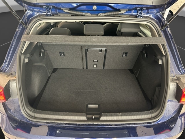 Volkswagen Golf 2.0 TSI DSG Golf VIII