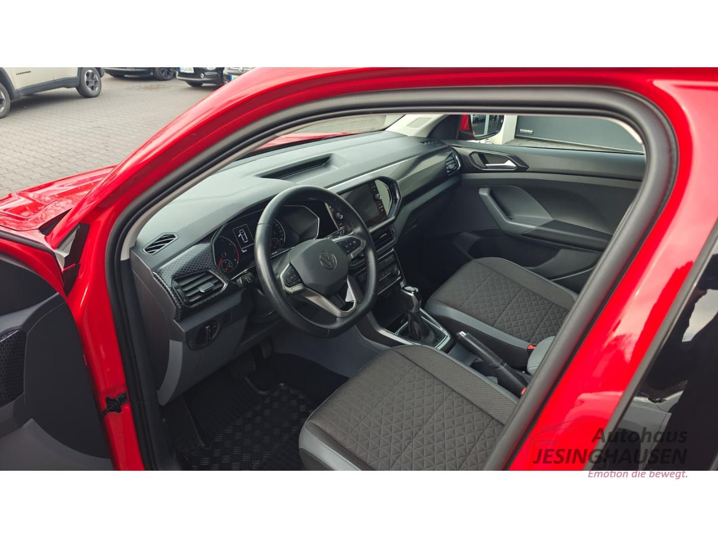 Volkswagen T-Cross Style