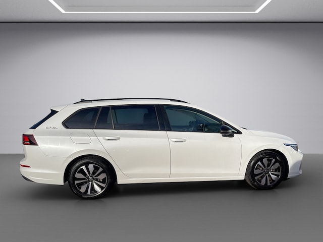 Volkswagen Golf 1.5 eTSI DSG Golf VIII Variant