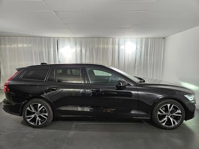 Volvo V60 Dark Geartronic Plus