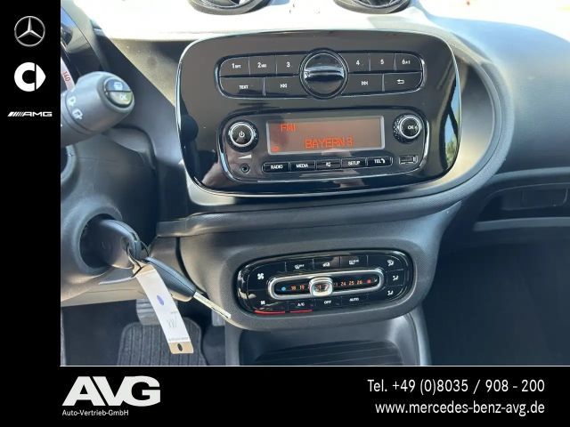 Smart EQ fortwo smart EQ fortwo 22 kW DAB Klima SHZ LED RDK