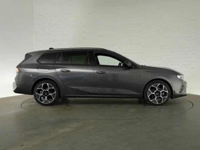 Opel Astra Sports Tourer Ultimate