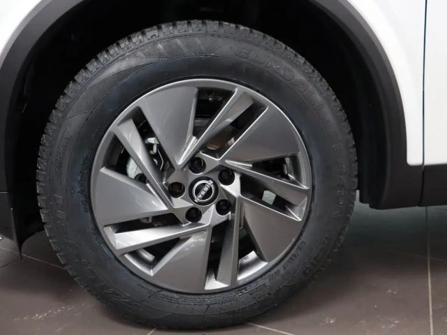 Nissan Qashqai 1.3 AT MHEV MJ2025 Carplay LED Klimauto