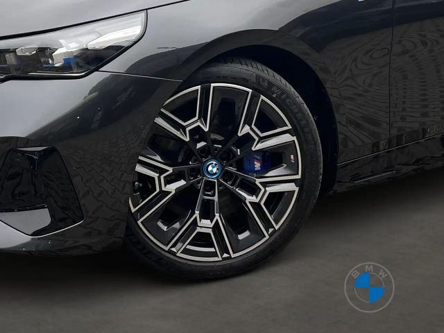 BMW i5 M60 xDrive