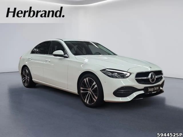 Mercedes-Benz C 180 AVANTGARDE Sedan
