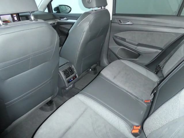 Volkswagen Golf Rabbit TSI