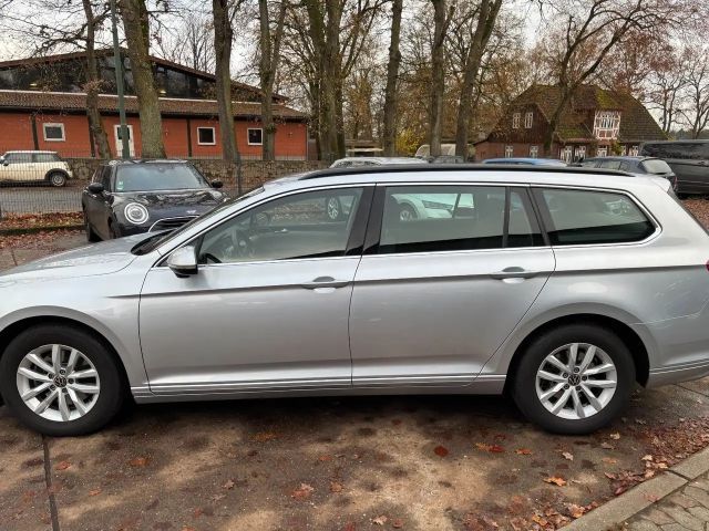 Volkswagen Passat 2.0 TDI Business DSG Variant