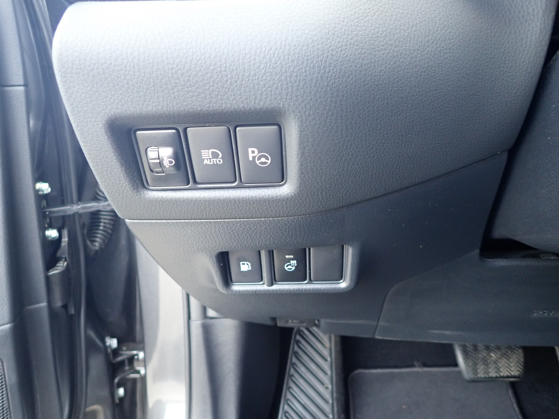 Toyota C-HR 5-deurs Plus