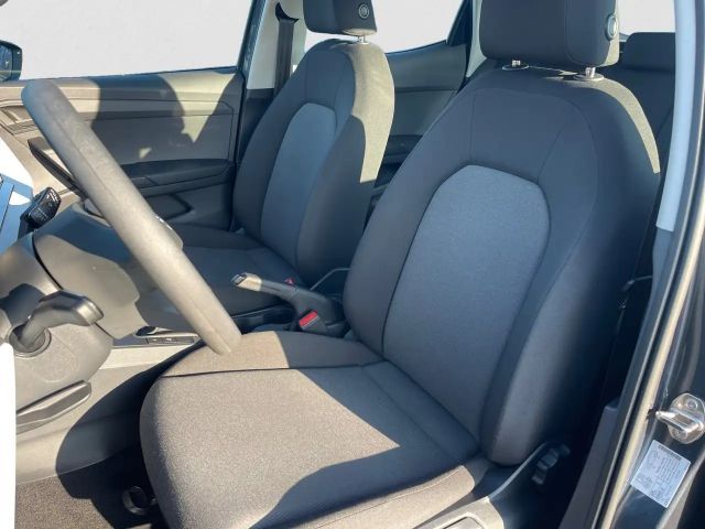 Seat Arona Reference