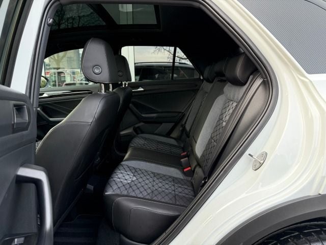 Volkswagen T-Roc 1.5 TSI DSG IQ.Drive R-Line