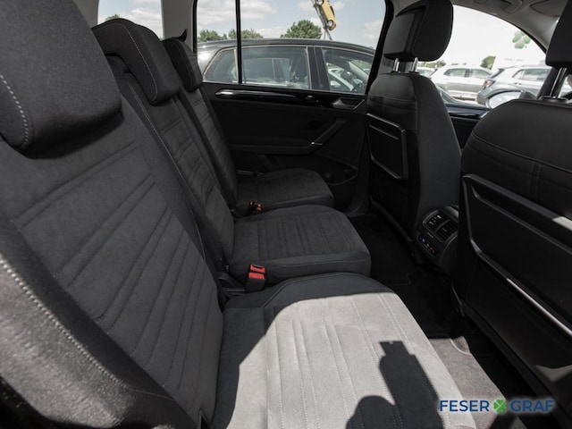 Volkswagen Touran 1.5 TSI DSG Highline