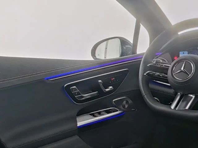 Mercedes-Benz EQE 300 AMG Line Sedan