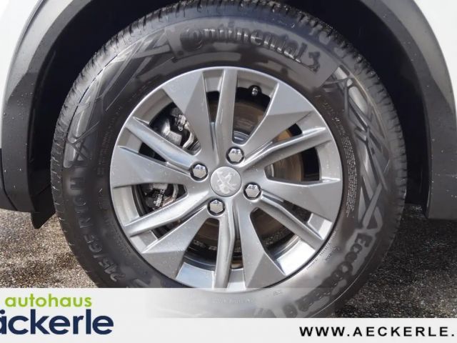 Peugeot E-2008 Active Pack