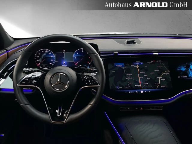 Mercedes-Benz E 220 AVANTGARDE E 220 d Estate