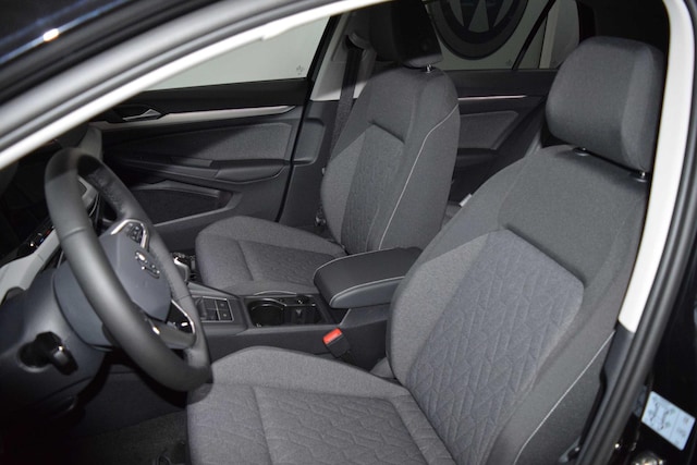 Volkswagen Golf TDI Navi Kamera GJR ACC