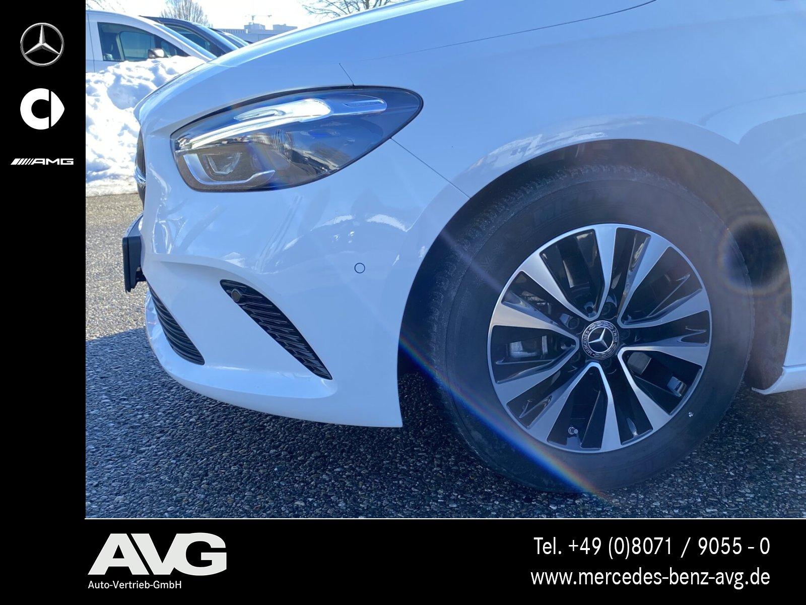 Mercedes-Benz B 180 Progressive Sedan