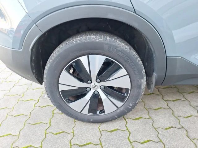 Volvo XC40 T4