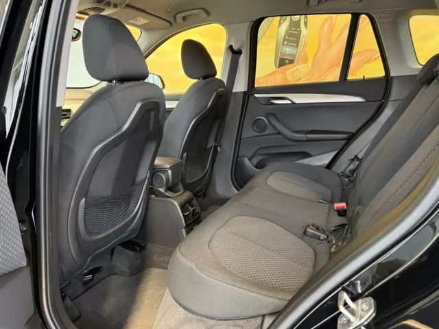 BMW X1 Advantage pakket xDrive