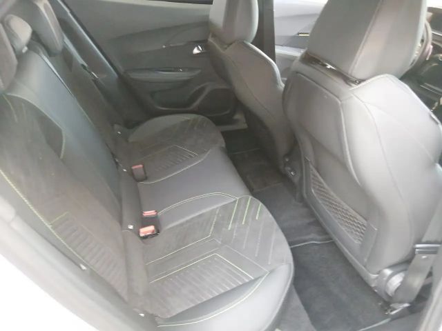 Peugeot 2008 EAT8 GT-Line