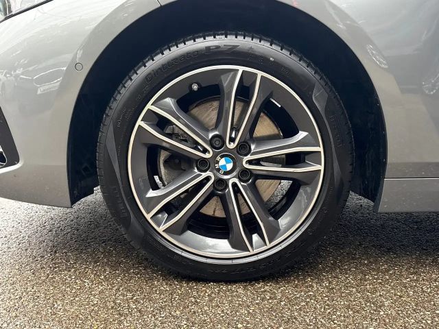 BMW 116 116i Sedan Sport Line