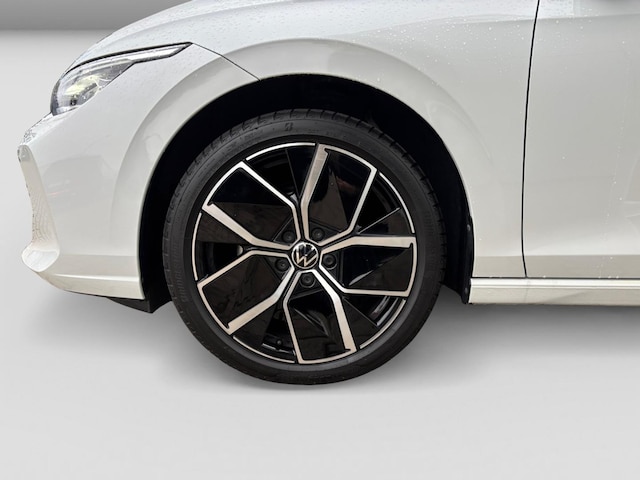 Volkswagen Golf 1.5 eTSI DSG Golf VIII