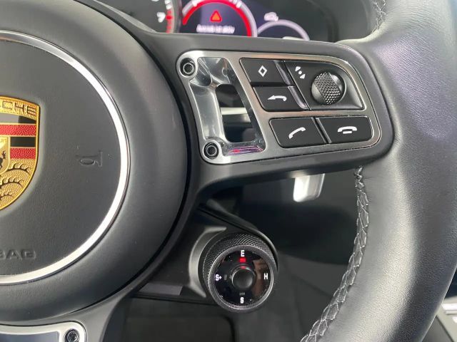 Porsche Cayenne E-Hybrid S Turbo