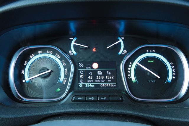 Toyota Proace Verso EV L1 Plus Team D