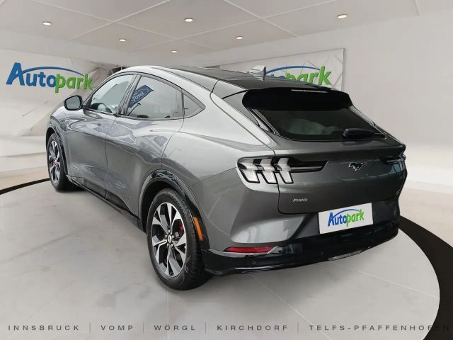 Ford Mustang Mach-E AWD