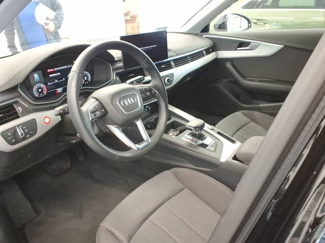 Audi A4 35 TFSI Avant S-Tronic