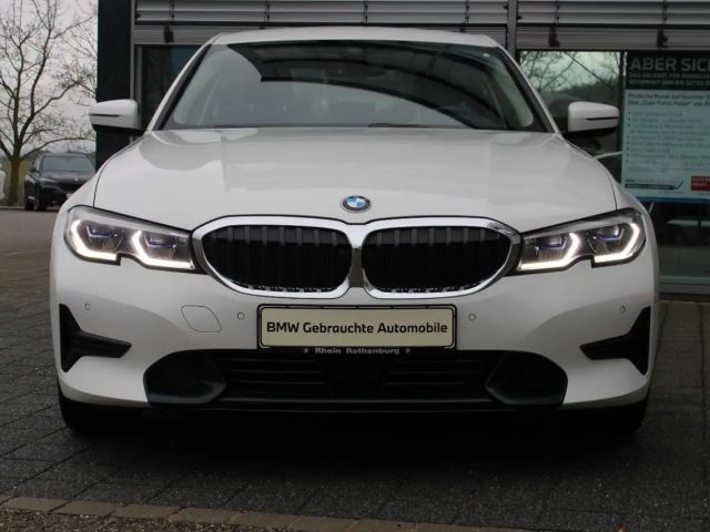 BMW 320 320d Sedan Sport Line