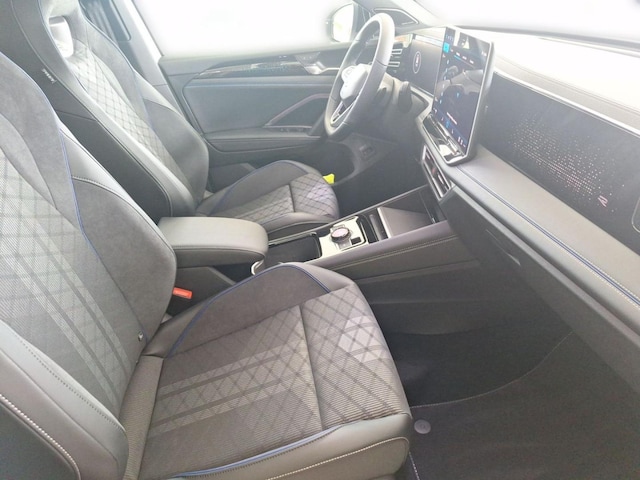 Volkswagen Tiguan 4Motion DSG R-Line