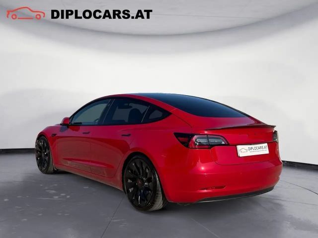 Tesla Model 3 Performance