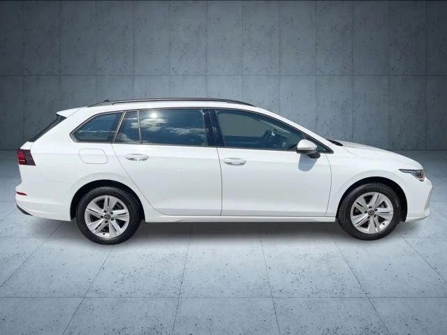 Volkswagen Golf 1.5 TSI DSG Life Variant