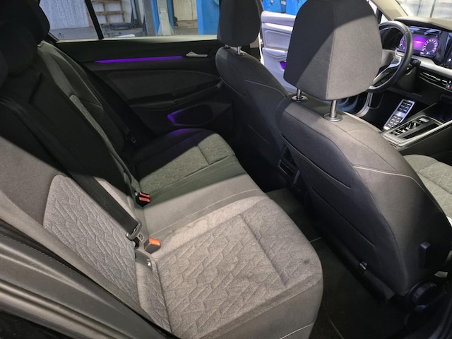 Volkswagen Golf 1.5 eTSI DSG