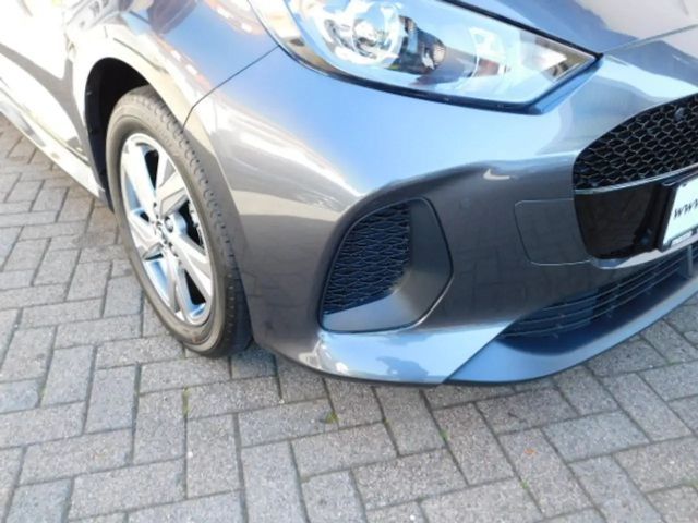 Mazda 2 Exclusive-line