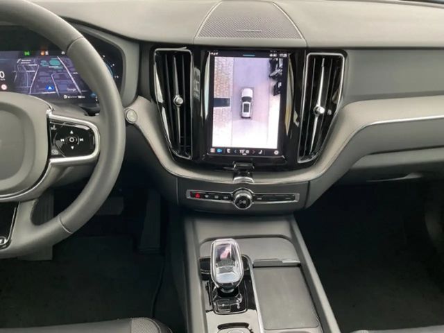 Volvo XC60 Dark Plus