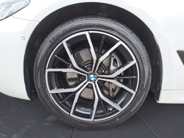 BMW 540 540d M-Sport Touring xDrive