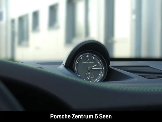 Porsche 992 Cabrio Carrera GTS