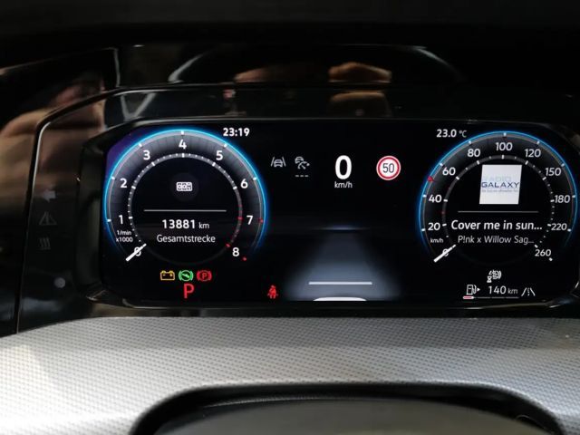 Volkswagen Golf 1.5 eTSI DSG Golf VIII