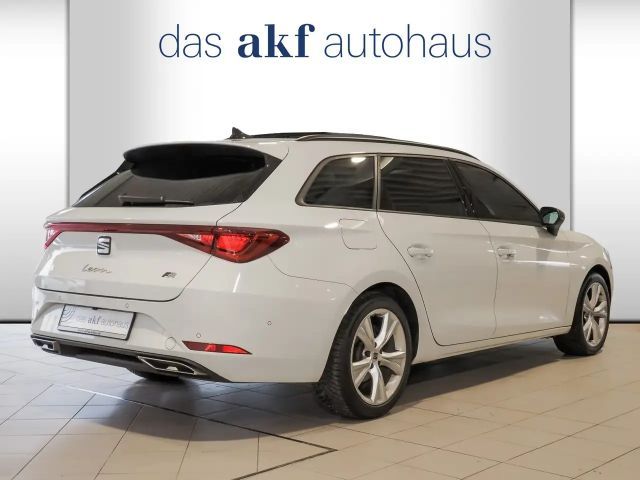 Seat Leon 2.0 TDI DSG FR-lijn Sportstourer