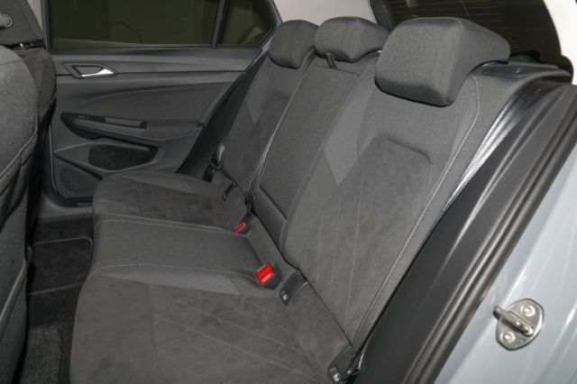 Volkswagen Golf 2.0 TSI DSG Style