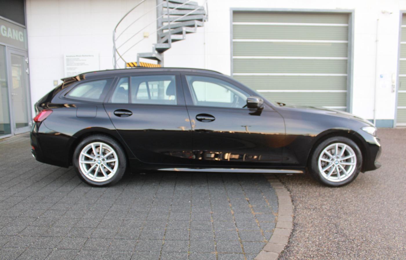 BMW 318 318i Touring