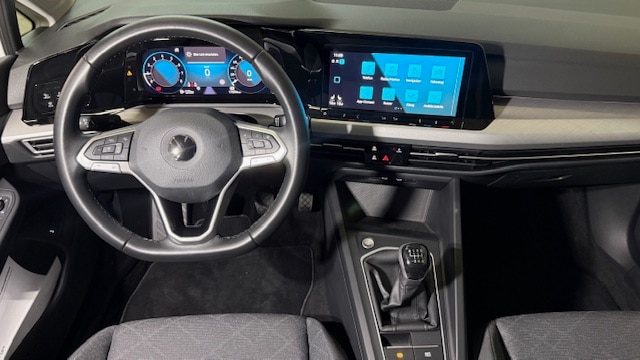 Volkswagen Golf 1.0 TSI Variant