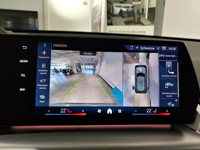 BMW X1 xDrive23d  xLine/AHK/ad.LED/HuD/Kamera/Harman