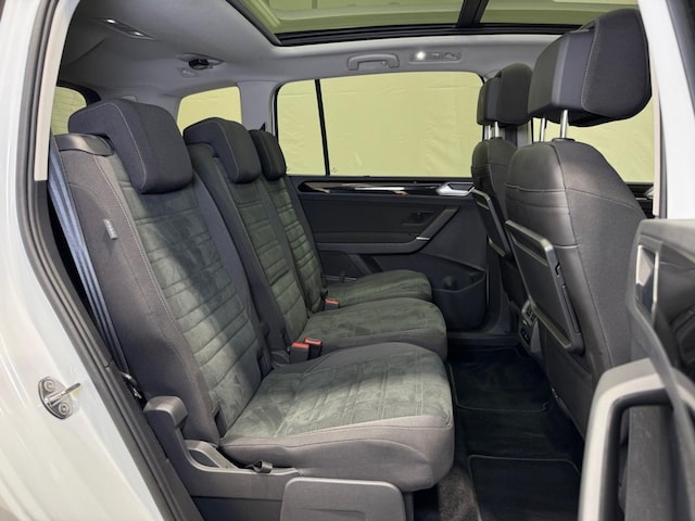 Volkswagen Touran 2.0 TDI DSG Highline Style