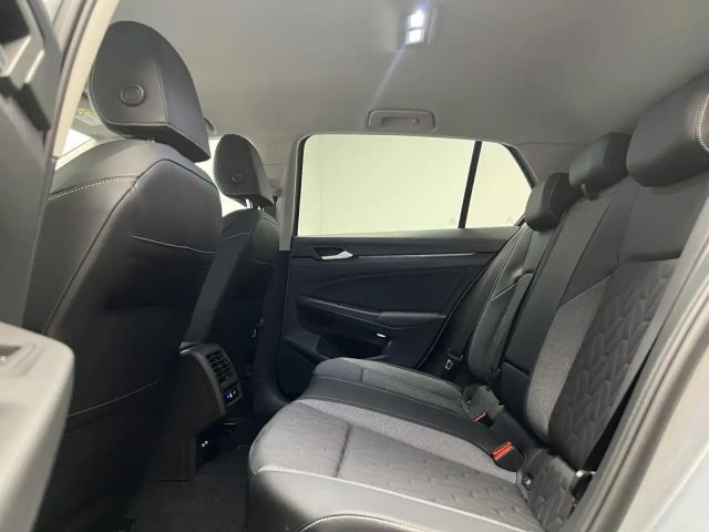 Volkswagen Golf 2.0 TDI DSG Golf VIII