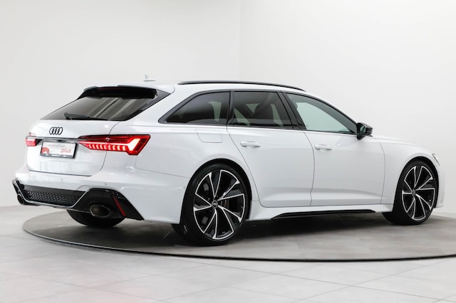 Audi RS6 Avant Quattro